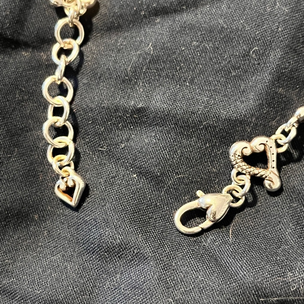 Brighton Vintage Statement Tuscan Etched Silver Heart Pendant Links Bracelet - Picture 3 of 5